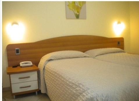 Hotel Ristorante Sbranetta Rozzano Værelse billede